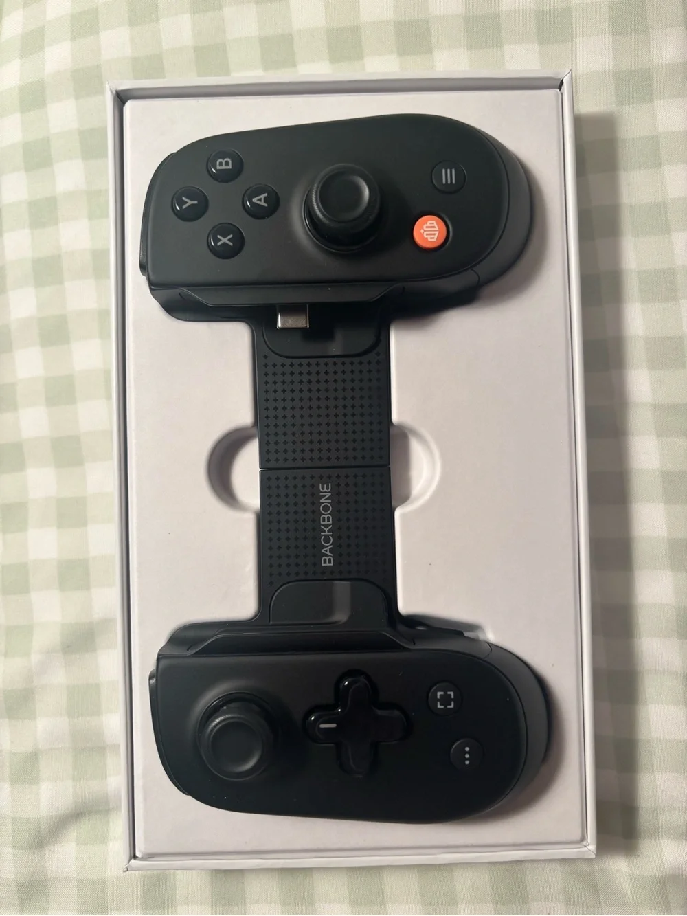 Backbone Pro Mobile Gaming Controller – Black
